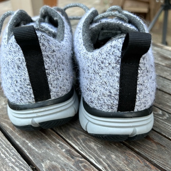 Apex wool sneakers Sz 7M - Picture 3 of 6
